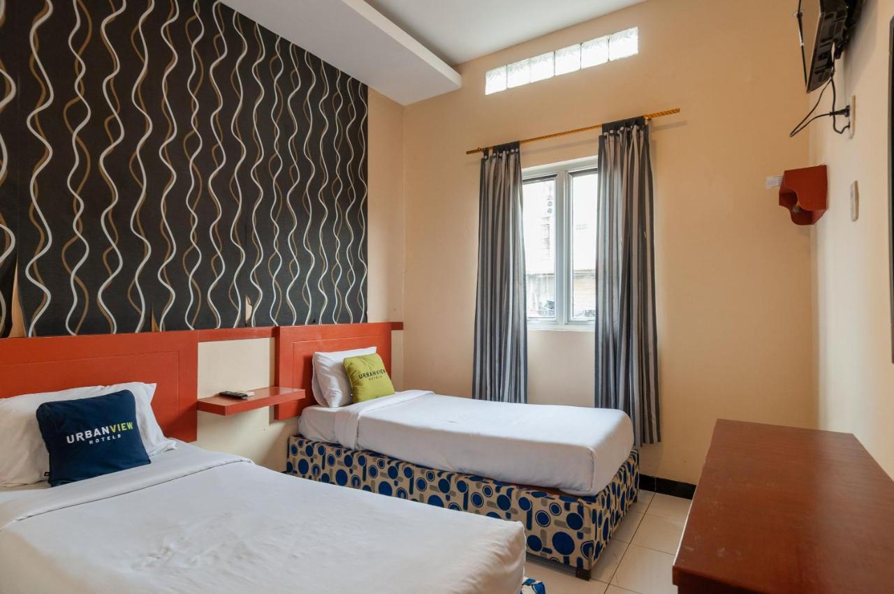 Urbanview Hotel Syariah Residence Medan By Reddoorz Exterior foto