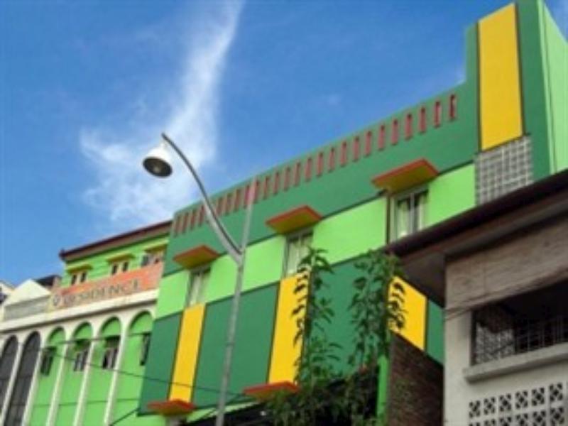 Urbanview Hotel Syariah Residence Medan By Reddoorz Exterior foto
