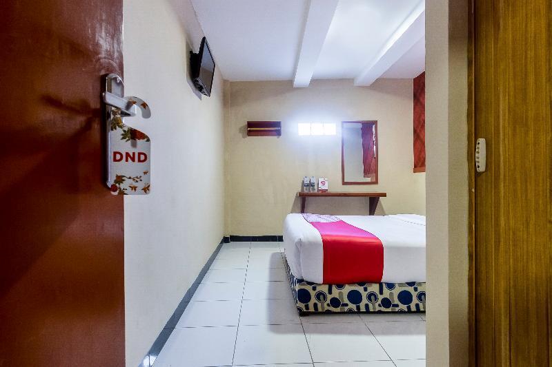 Urbanview Hotel Syariah Residence Medan By Reddoorz Exterior foto